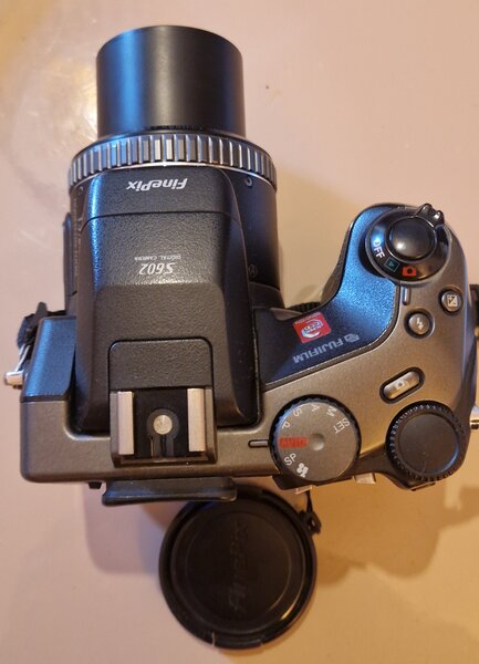 Vand Fuji Finepix s602